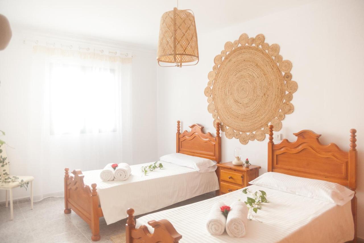 Apartamentos Thaisay Malibu Tías Exterior foto